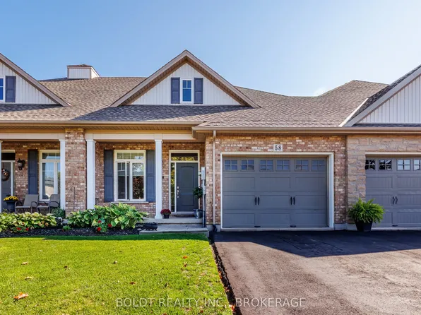58 Videl Cres N, Saint Catharines, ON L2W 0A3