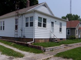 218 Saunders St, Dalzell, IL 61320
