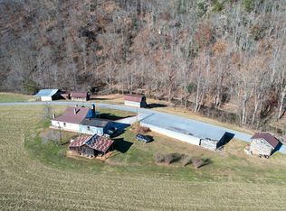 2386 Squirrel Creek Rd, Ararat, VA 24053