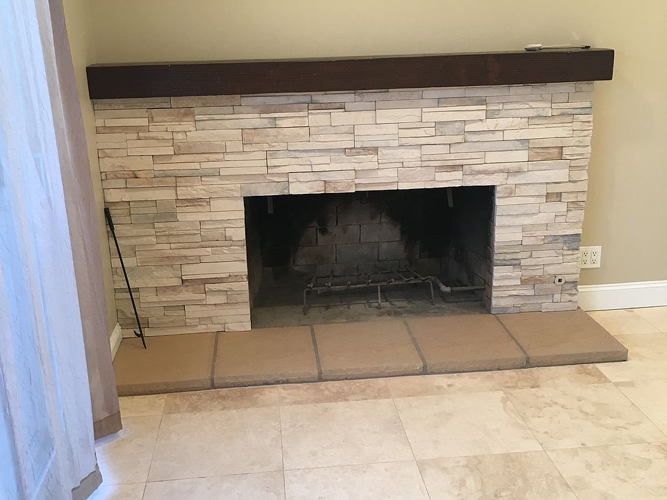 1st image of 468 Vineland Dr