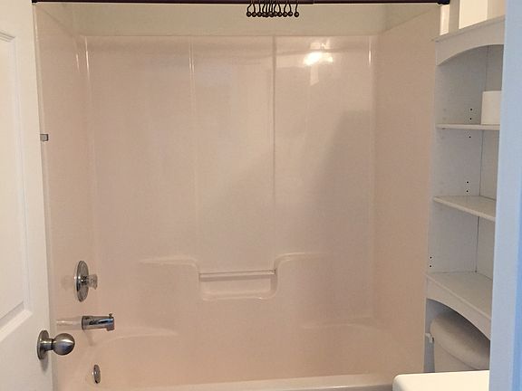 5th image of 9667 Cobblebrook Dr