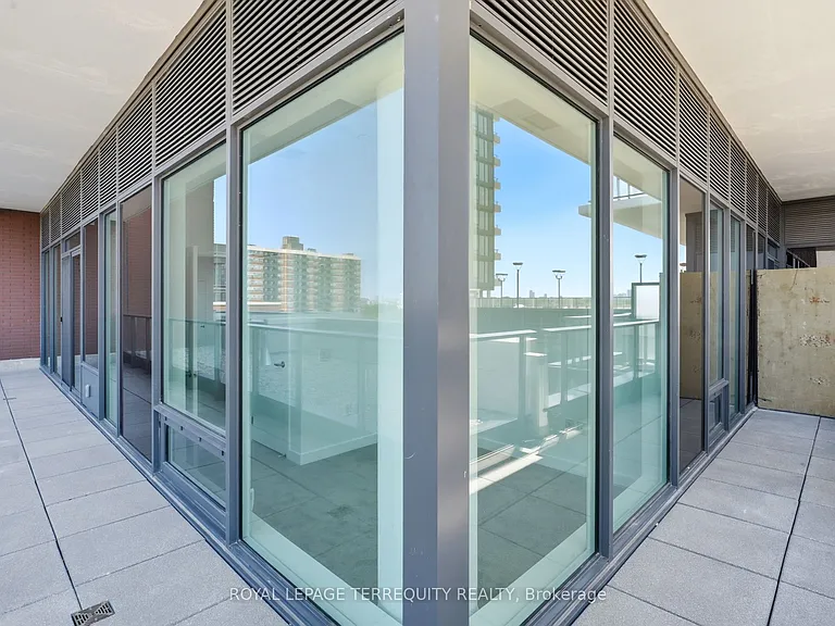 4010 Eglinton Ave W #712 — Photo 31
