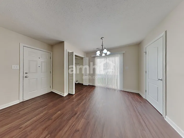 681 Bridgebend Run — Photo 5