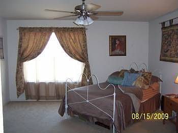 2nd image of 6720 Meadow Way Ln