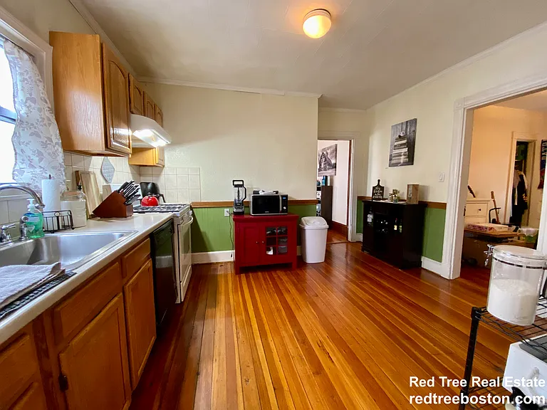 18 Colberg Ave #1 — Photo 6