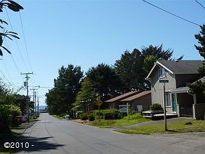 2nd image of 1809 NW 34th St