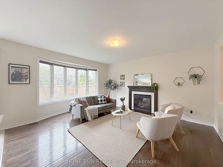 108 Sonesta Cir — Photo 12
