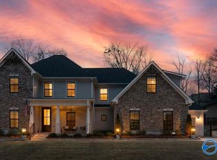 7108 Ridge Crest Rd, Owens Cross Roads, AL 35763