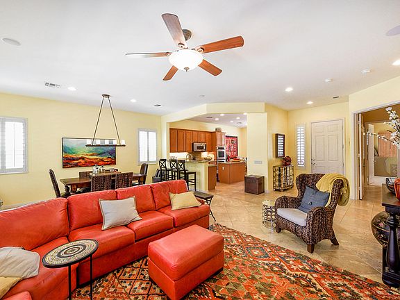 3rd image of 80883 Avenida Santa Regina