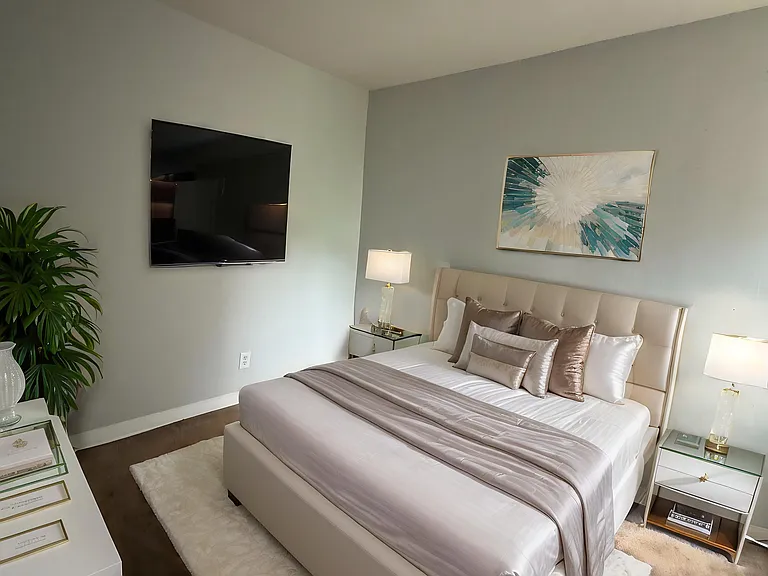 4563 N Colorado St — Photo 3
