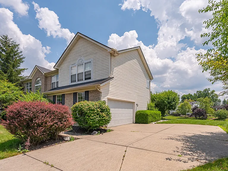5852 Running Fox Ln — Photo 2
