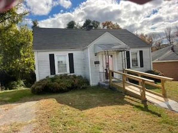 117 Macon St, Danville, VA 24540