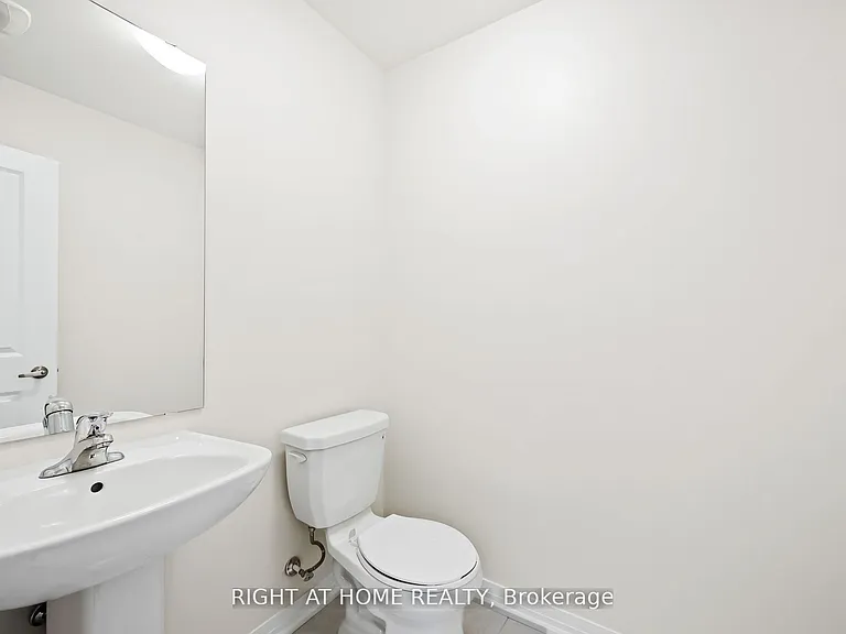 31 Sissons Way — Photo 30