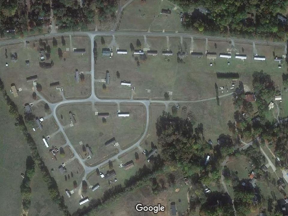 2nd image of 239 Sinclair Marina Rd