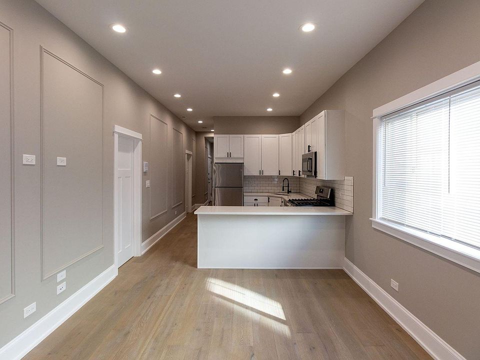 1st image of 1 N Albany Ave #1