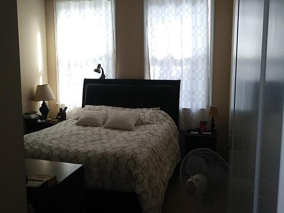 2nd image of 2201 Sidney St APT D