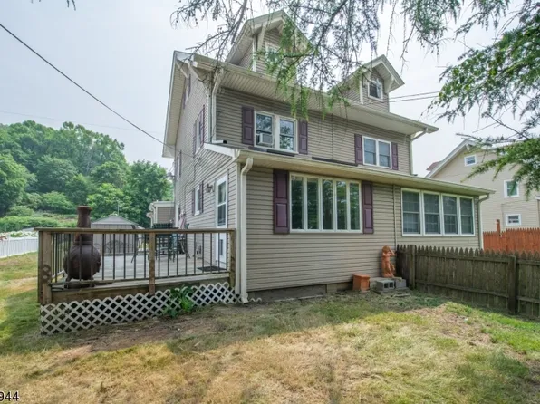 37 Ringwood Ave, Pompton Lakes Boro, NJ 07442