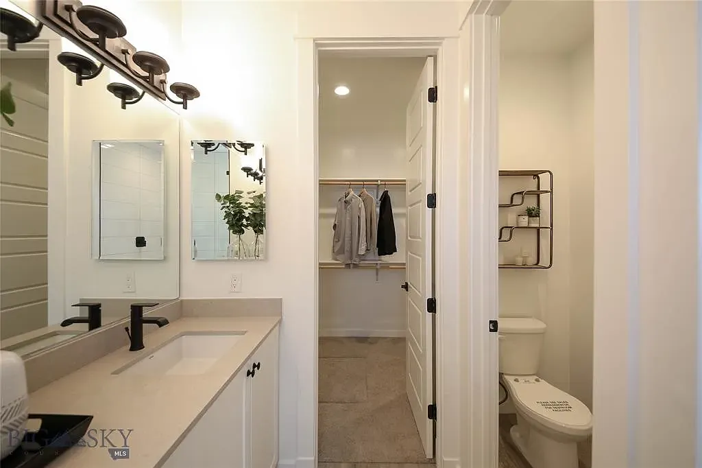 3 bed, 2.5 bath, 1680 sqft, $3,200 — Photo 4