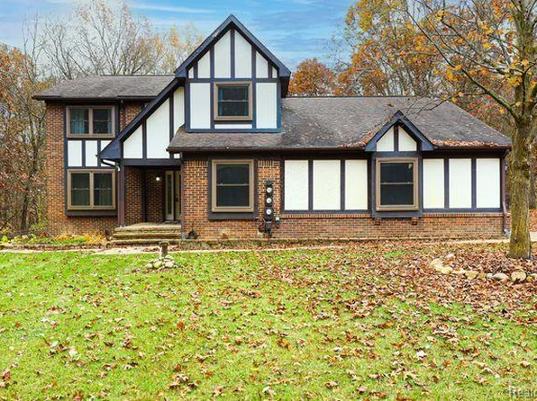 11511 Clark Rd, Davisburg, MI 48350
