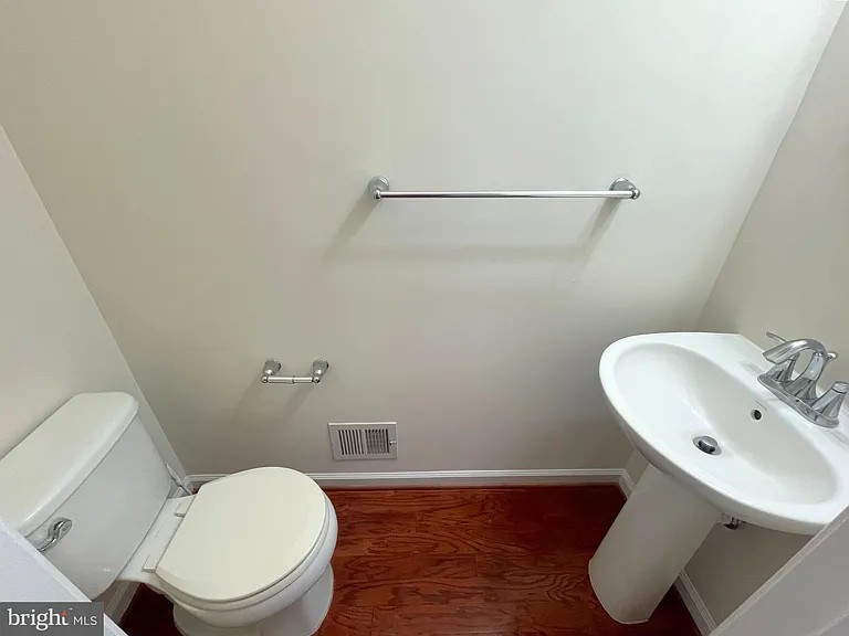 2863 Hedgerow Pl — Photo 14
