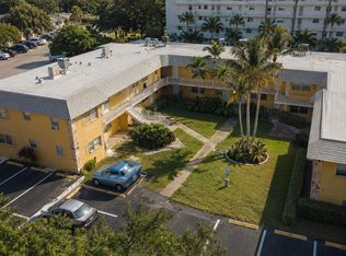 240 Croton Ave APT 110, Lantana, FL 33462