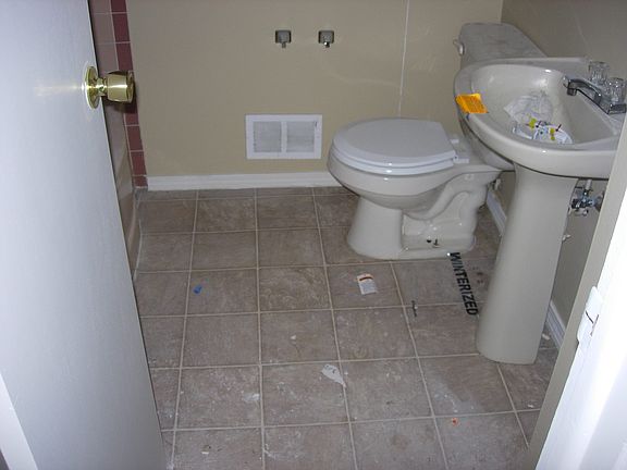 4th image of 6143 E 43rd Pl
