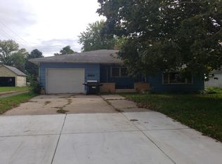 227 Main St S, Buffalo Lake, MN 55314