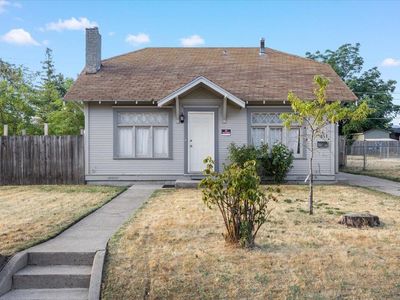 211 W Jackson St, Medford, OR, 97501