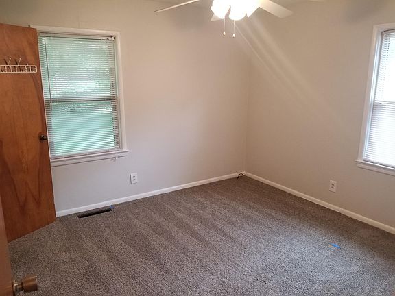 4th image of 2240 E 61st Pl