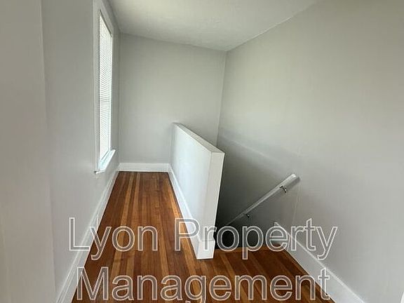 4th image of 318 Paradis Ave #3