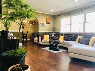 105 Nunnink Ln, South Plainfield, NJ 07080
