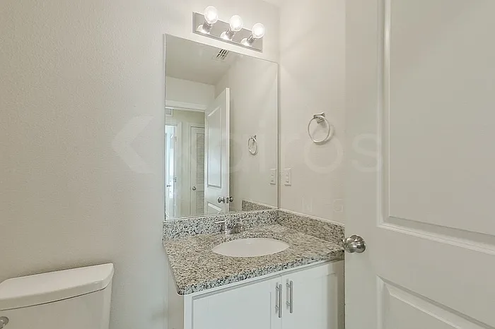 27008 Anthony Ave — Photo 8