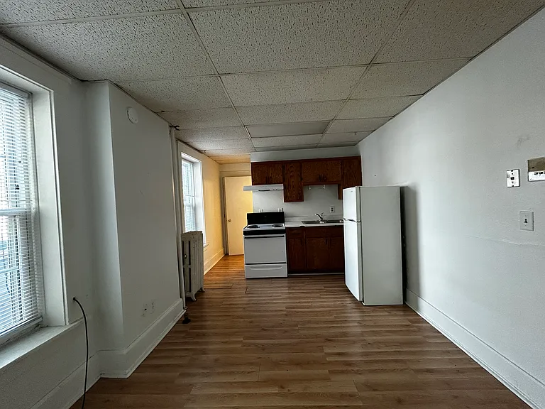 611 Wisconsin Ave #2 — Photo 3