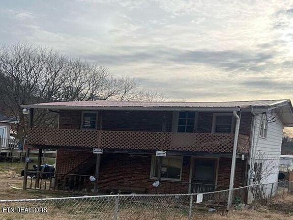 2nd image of 408 Gaines St