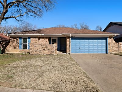 2015 W Nathan Lowe Rd, Arlington, TX, 76017