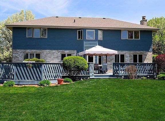 3rd image of 17022 S Pineview Dr