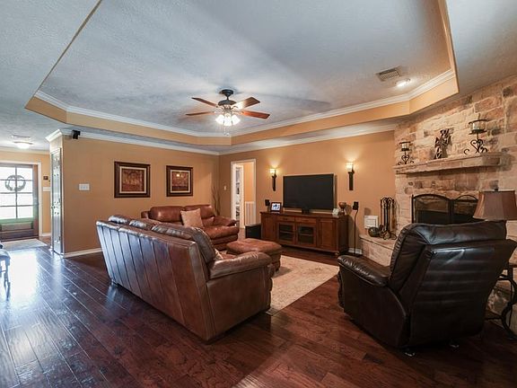 5th image of 271 Vista Del Lago Dr