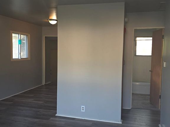3rd image of 3035 Raskob St