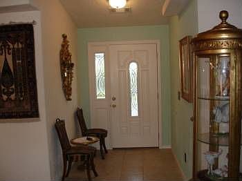 4th image of 279 Saint Ives Dr