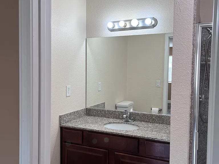 5281 River Glen Dr — Photo 15