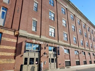 166 Terrace St UNIT 404, Boston, MA 02120