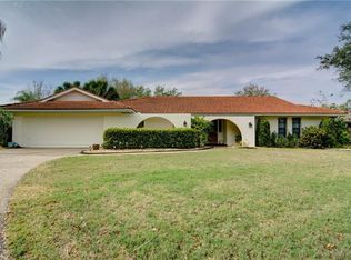 4745 Malory Pl, Sarasota, FL 34241