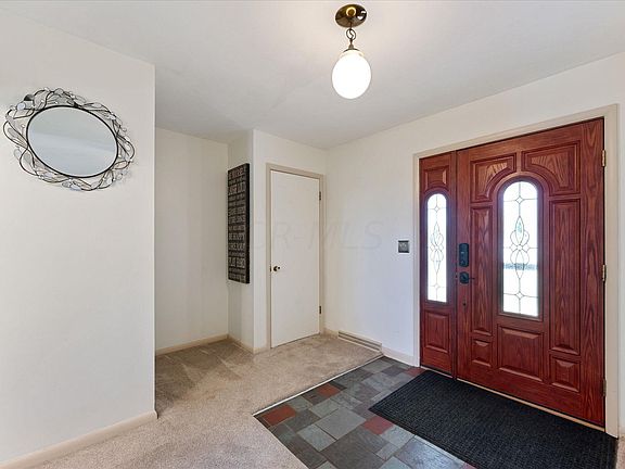 5th image of 274 Roberts Dr SE