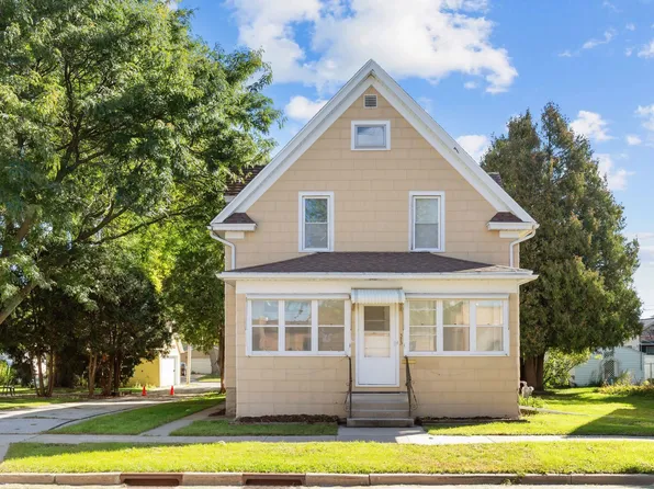 383 Walker St, Fond Du Lac, WI 54935