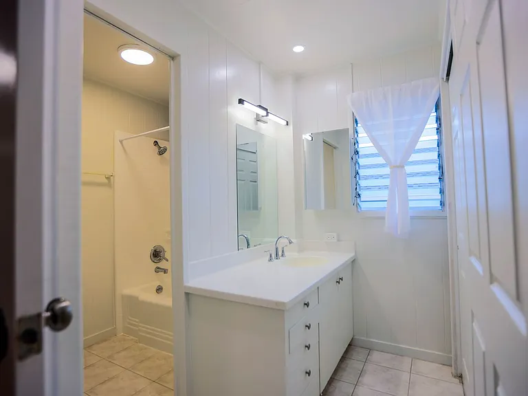 3360 Pakanu St — Photo 18
