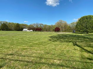 712 New Shackle Island Rd, Hendersonville, TN 37075