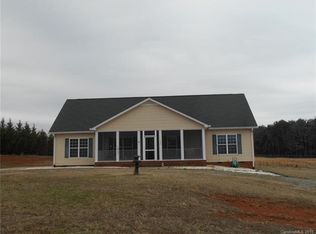 520 Cole Rd, Campobello, SC 29322