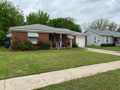 145 Priddy Ln, Fort Worth, TX, 76114