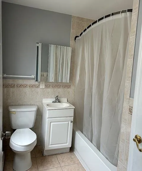 7007 Park Ave #2 — Photo 1