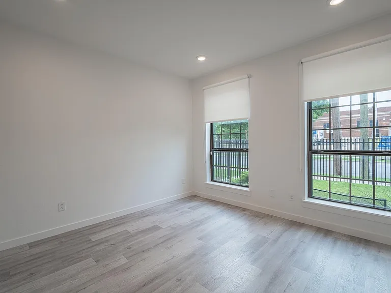 4808 San Jacinto St #101 — Photo 20
